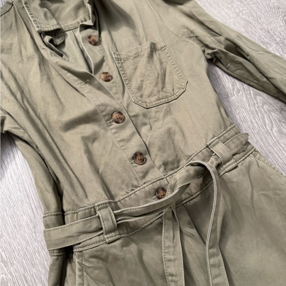 GAP olive green utility jumpsuit - Picture 7 of 9